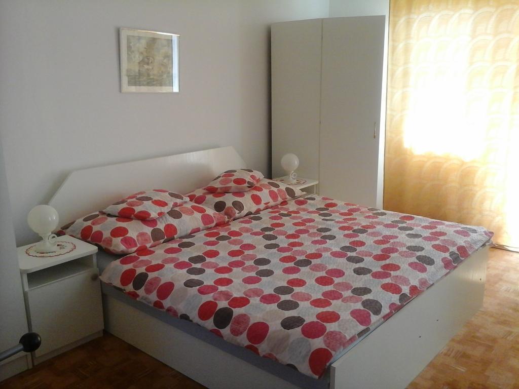 Petrovics Apartmanhaz 1 Buk Bagian luar foto